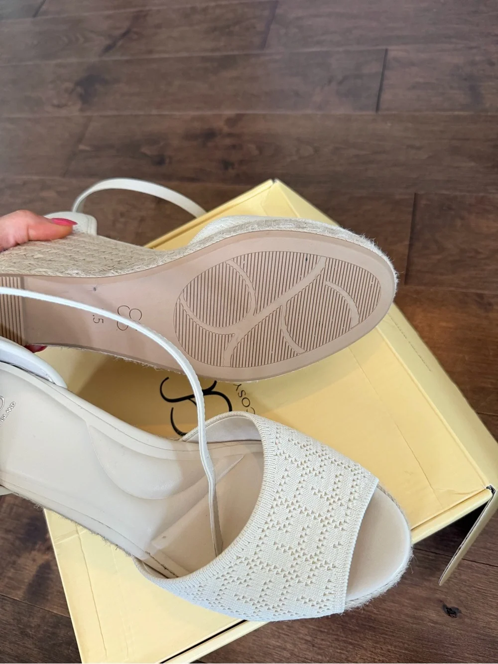 Cost Island commute Women’s Espadrille Wedge Sandal - Ivory size 7.5